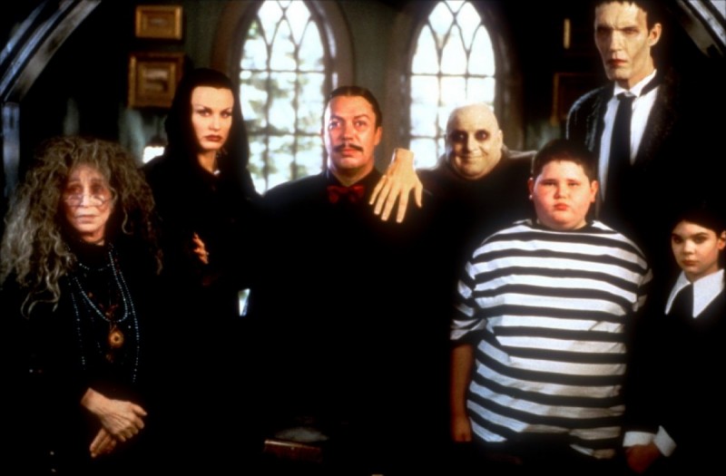 Résultat de recherche d'images pour "retrouvailles famille addams""